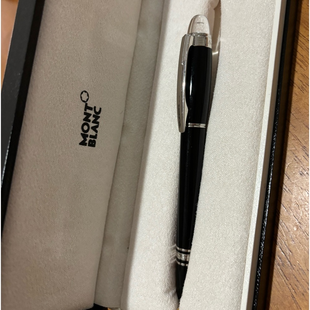 Mont Blanc pen - Picture 3 of 4